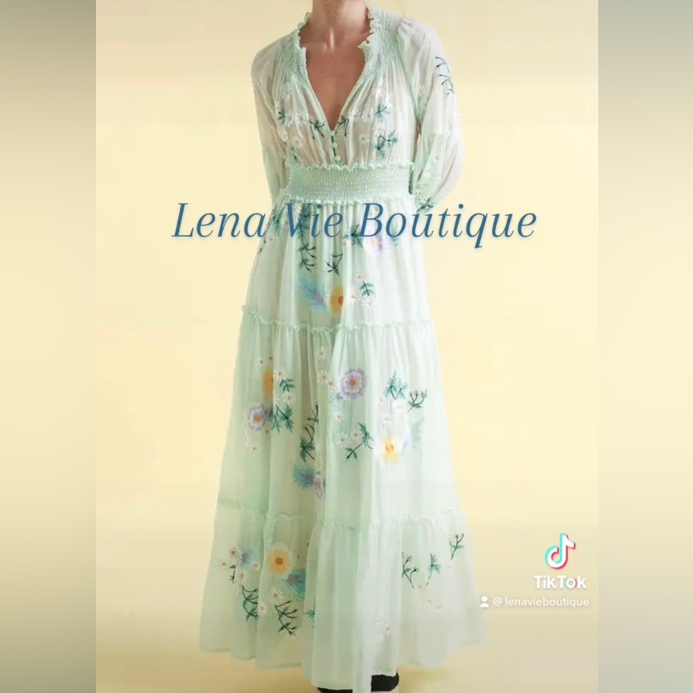 Summer Island Daisy Blooms Floral Embroidered Cotton Maxi Dress